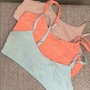 3 Pack! Ivivva Everyday Sports Bras! Size 10!